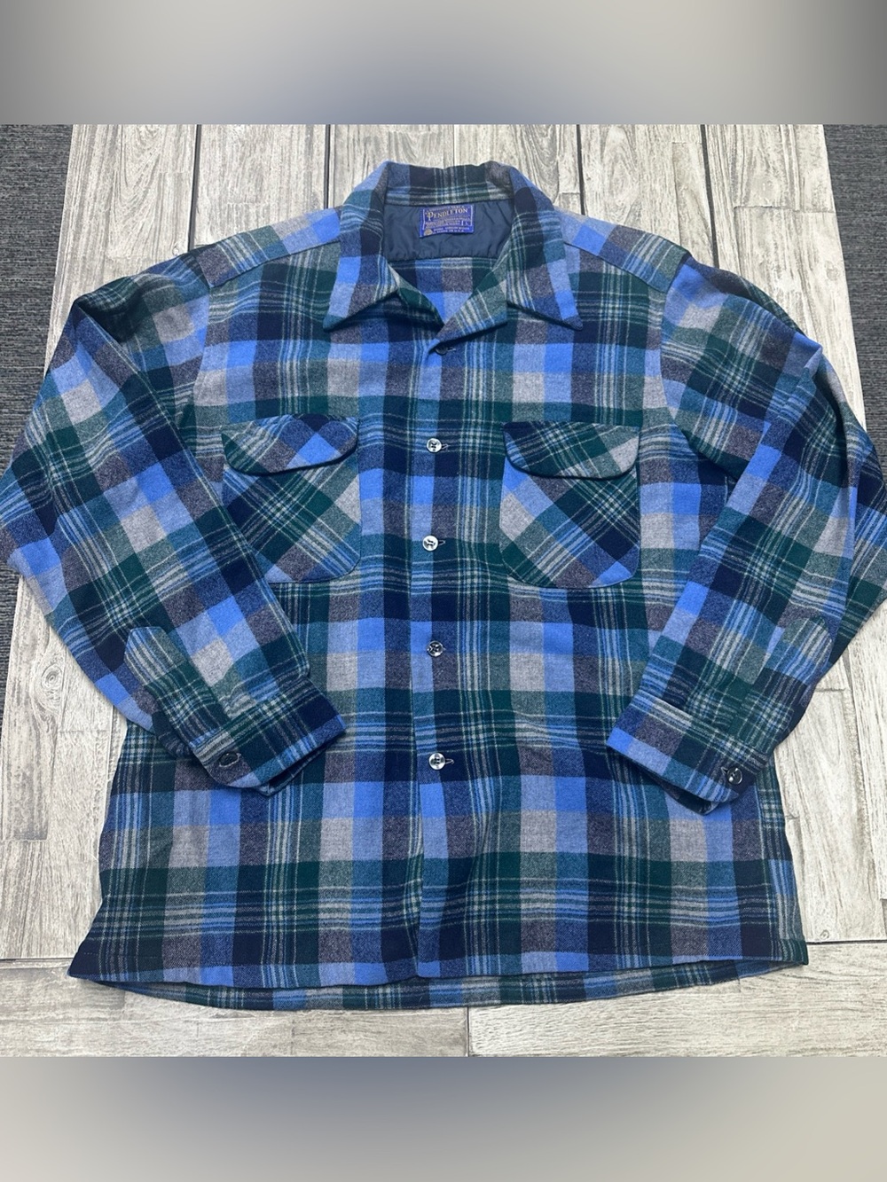 Vintage 70s Pendleton Wool Flannel Shirt Men L Blue Plaid Loop Collar USA Made